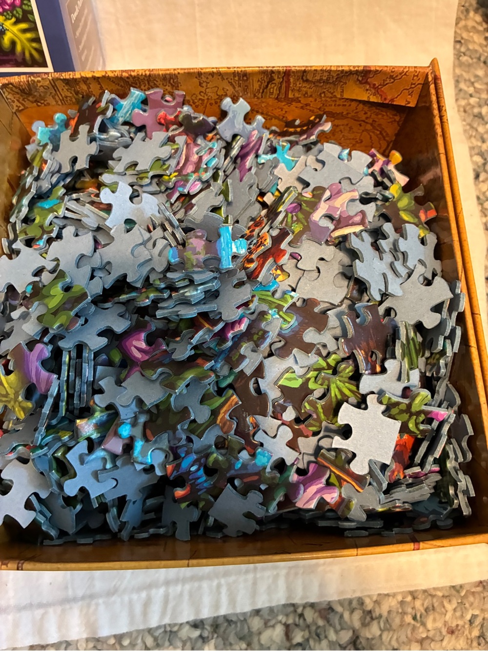 Wild Jungle 1000 Piece Dowdle Puzzle Colorful Jungle Scene - Picture 7 of 7
